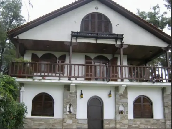 7-bedroom Villa In Kassandra, Greece (235 M²)