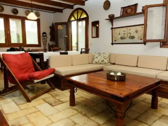 7-bedroom Villa In Kassandra, Greece (235 M²)