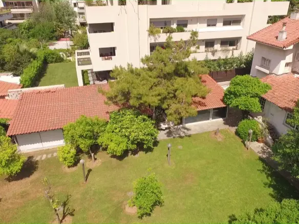 Building In Filothei, Greece (550 M²)