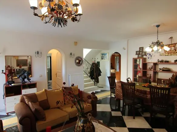 6-bedroom Detached House In Corfu, Greece (340 M²)