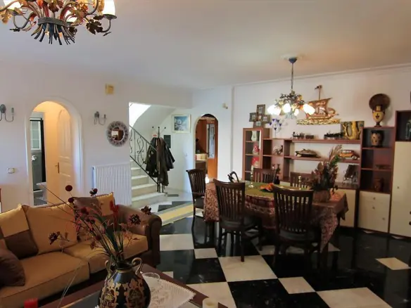 6-bedroom Detached House In Corfu, Greece (340 M²)