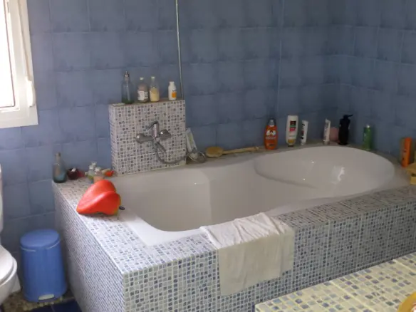 6-bedroom Detached House In Nea Propontida, Greece (250 M²)