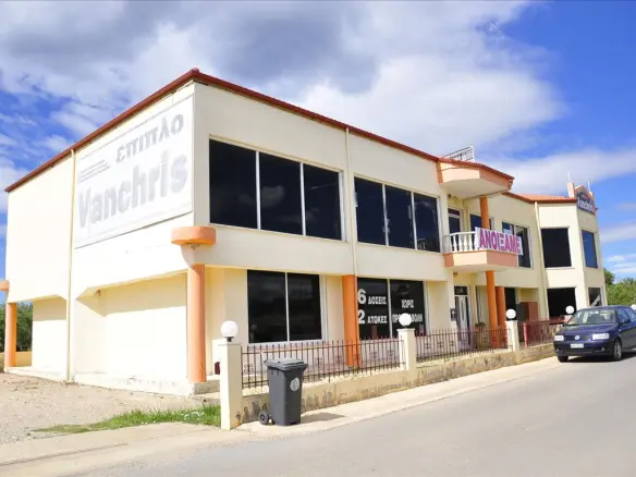Business In Poligiros, Greece (1.250 M²)