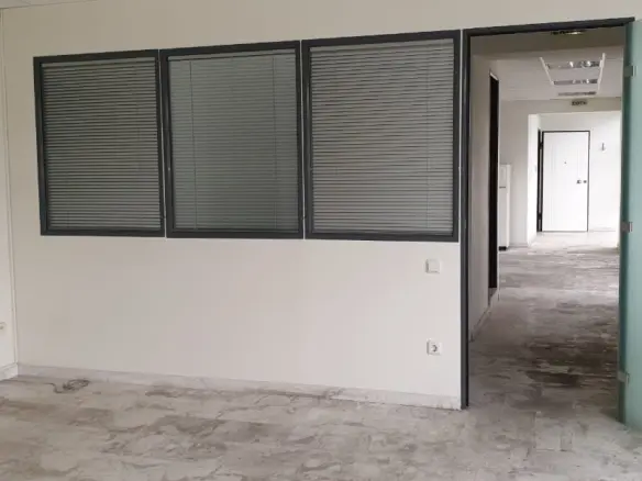 Commercial Property In Vari – Varkiza, Greece (660 M²)