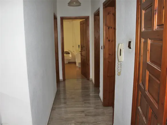 Business In Easts Olimpos, Greece (400 M²)