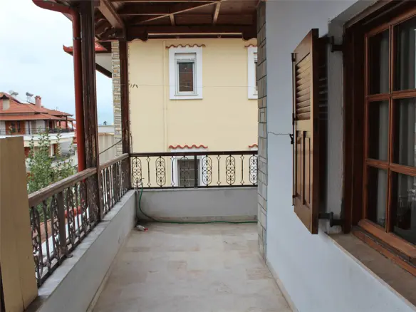 Business In Easts Olimpos, Greece (400 M²)
