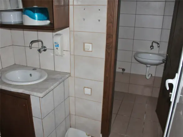 Business In Dion, Greece (112 M²)
