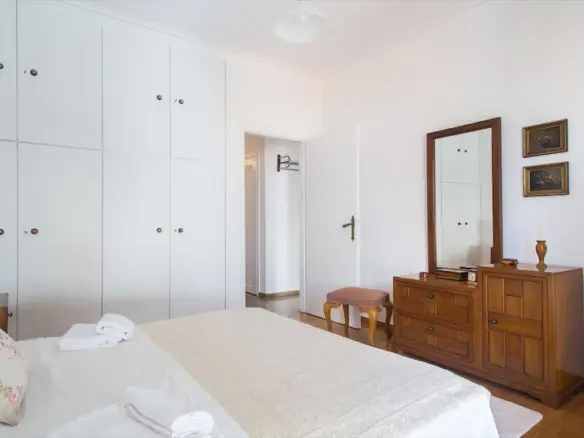 2-bedroom Flat In Athens – Center – Center, Greece (110 M²)