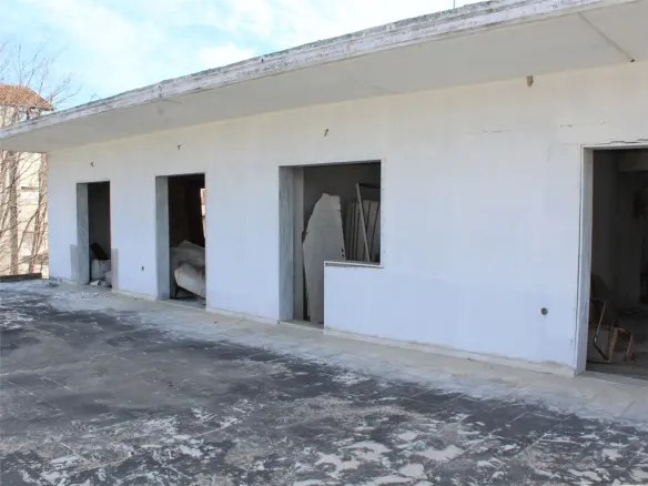 Business In Dion, Greece (530 M²)