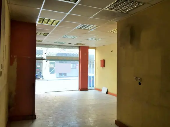 Commercial Property In Ampelokipoi, Greece (65 M²)