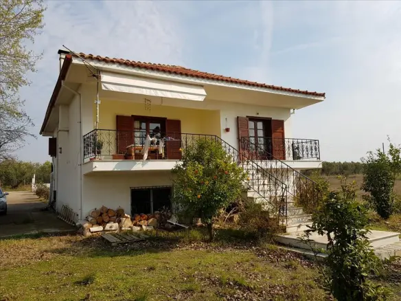2-bedroom Detached House In Poligiros, Greece (190 M²)
