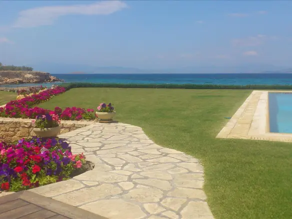 5-bedroom Villa In Aegina, Greece (270 M²)