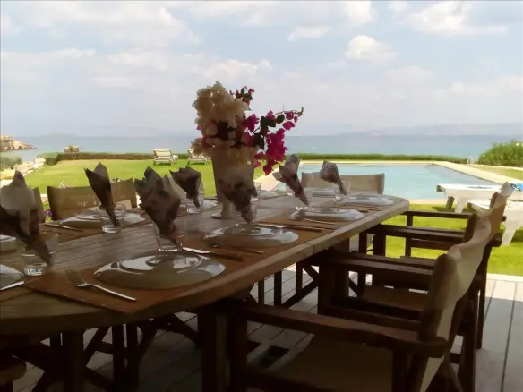 5-bedroom Villa In Aegina, Greece (270 M²)