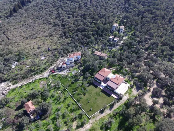 Business In Lesvos – Geras, Greece (1.170 M²)