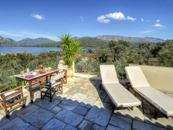 Business In Lesvos – Geras, Greece (1.170 M²)