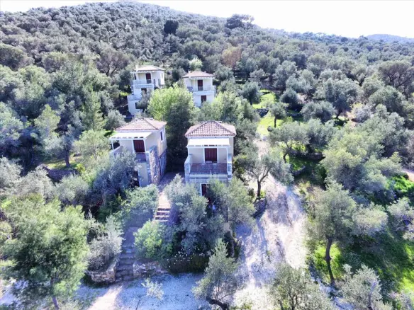 Business In Lesvos – Geras, Greece (1.170 M²)