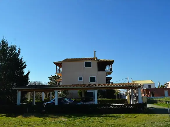 Hotel In Corfu, Greece (600 M²)