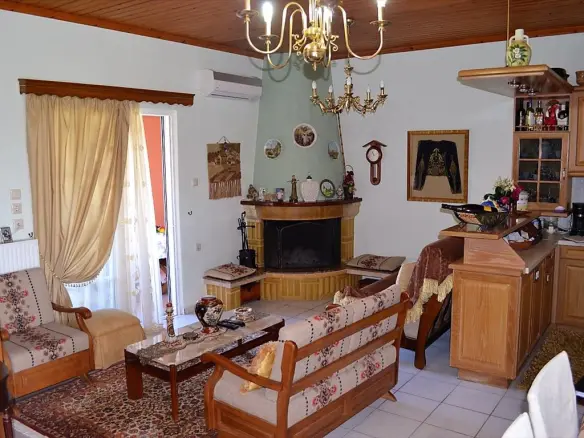 Hotel In Corfu, Greece (600 M²)