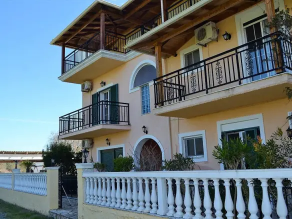 Hotel In Corfu, Greece (600 M²)