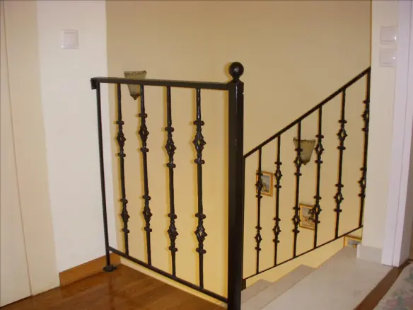 4-bedroom Maisonette In Kalivia Thorikou, Greece (240 M²)
