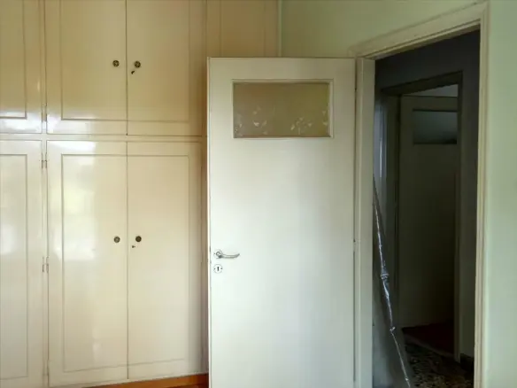 3-bedroom Flat In Neo Psychiko, Greece (118 M²)