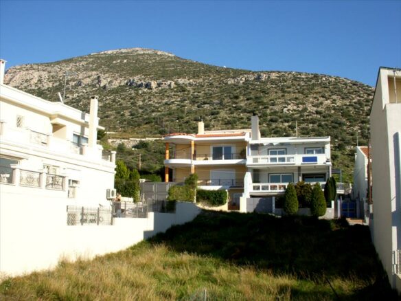 Building In Glyfada, Greece (550 M²)