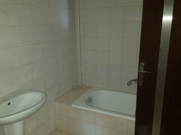 Building In Nea Propontida, Greece (6.000 M²)