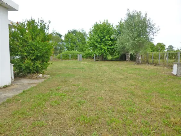 Detached House In Greece (50 M²)