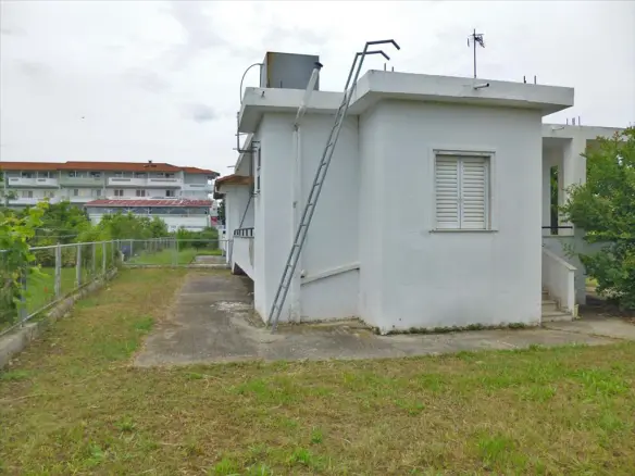 Detached House In Greece (50 M²)