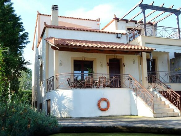 Charming 185 M² Detached Home On Beautiful Euboea Island