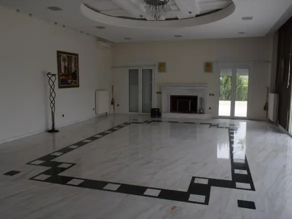 6-bedroom Villa In Thermi, Greece (600 M²)