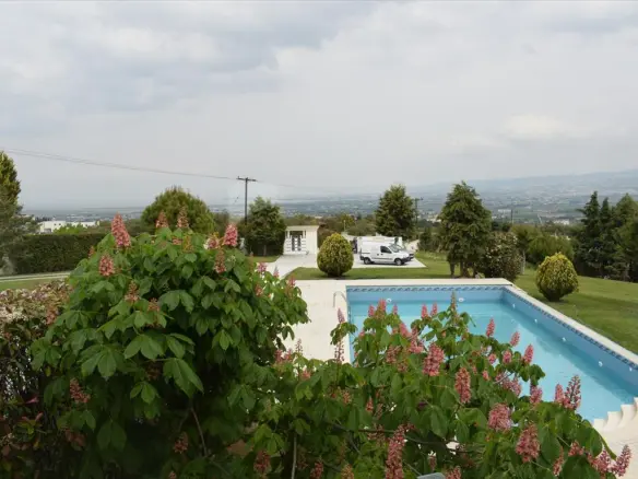 6-bedroom Villa In Thermi, Greece (600 M²)