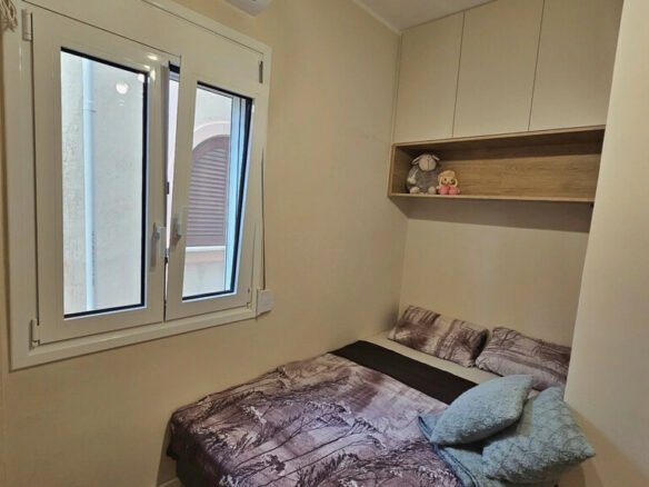 2-bedroom Detached House In Nikaia, Greece (91 M²)