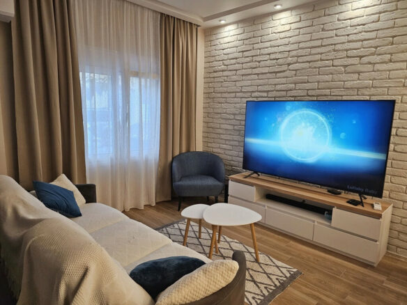 2-bedroom Detached House In Nikaia, Greece (91 M²)