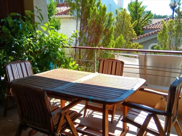 Business In Iraklio, Greece (305 M²)