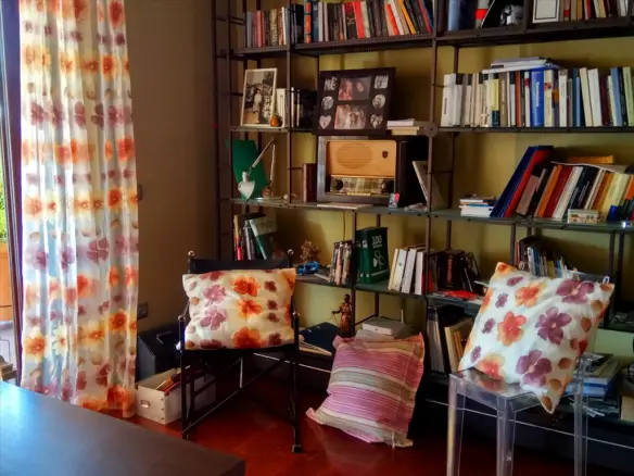 Business In Iraklio, Greece (305 M²)