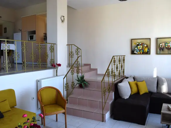Business In Arkadi, Greece (255 M²)