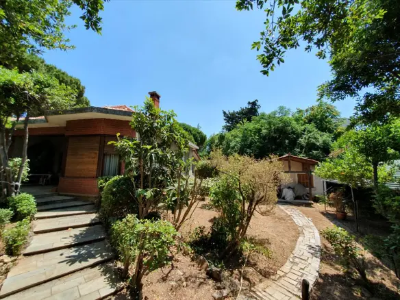 3-bedroom Detached House In Kifissia, Greece (170 M²)