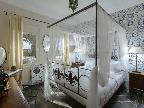 8-bedroom Villa In Gouves, Greece (590 M²)