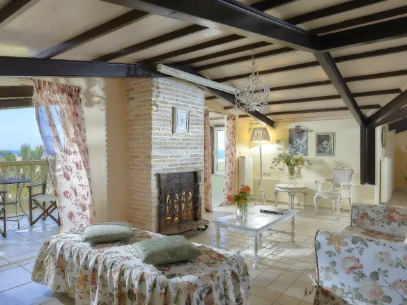 8-bedroom Villa In Gouves, Greece (590 M²)