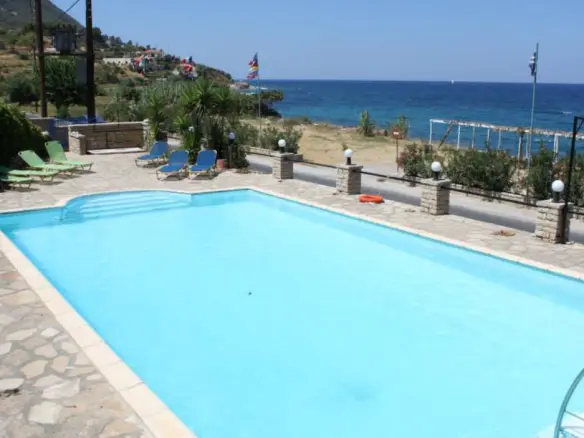 Hotel In Samos, Greece (480 M²)