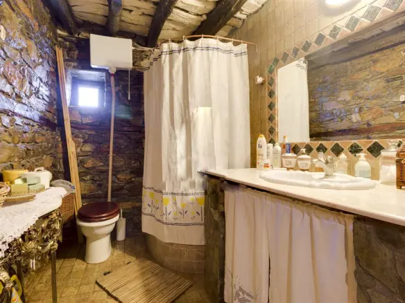 2-bedroom Detached House In Vasilika, Greece (110 M²)