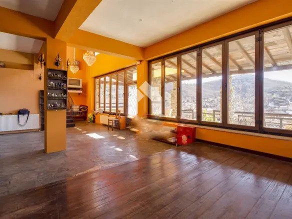 Commercial Property In Vasilika, Greece (160 M²)