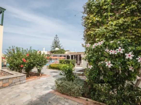 Hotel In Gouves, Greece (1.800 M²)