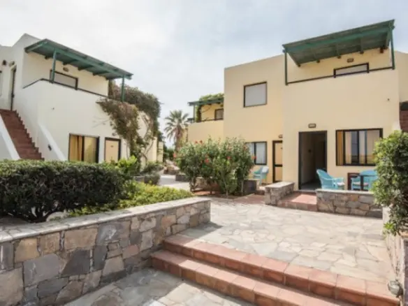 Hotel In Gouves, Greece (1.800 M²)
