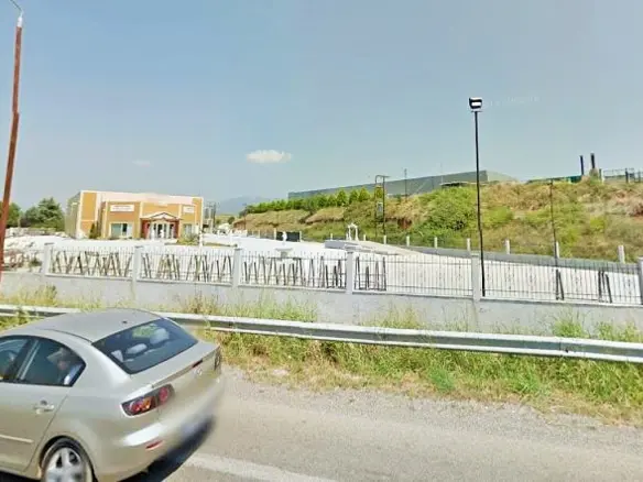 Business In Doxato, Greece (700 M²)