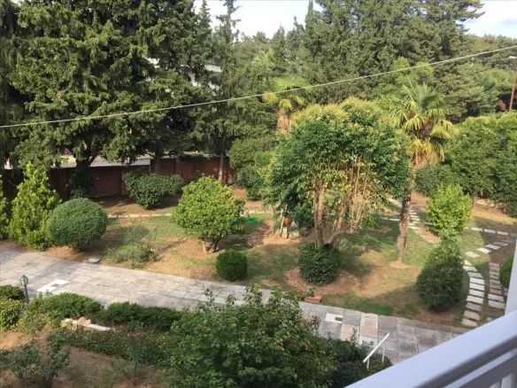3-bedroom Flat In Panorama, Greece (650 M²)