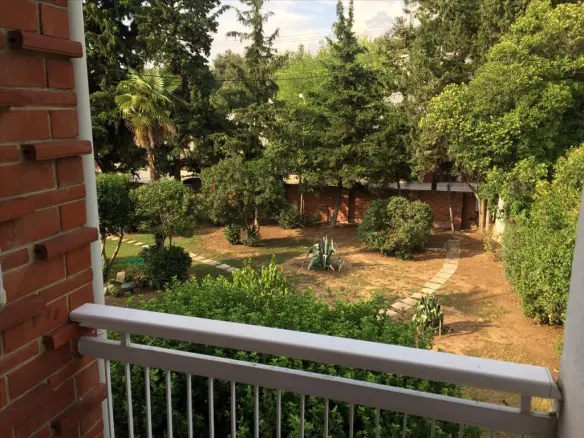 3-bedroom Flat In Panorama, Greece (650 M²)