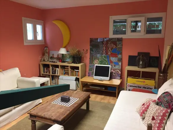 3-bedroom Flat In Panorama, Greece (650 M²)
