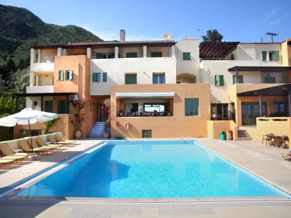 Hotel In Lefkada, Greece (1.000 M²)